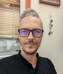 Максим Кукушкин, веб-разработчик.